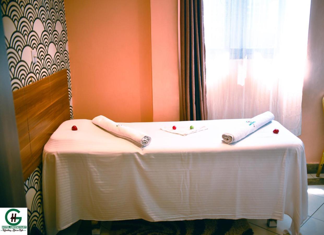 Hotel Green Court Найроби Екстериор снимка