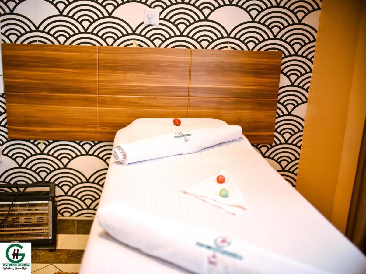 Hotel Green Court Найроби Екстериор снимка