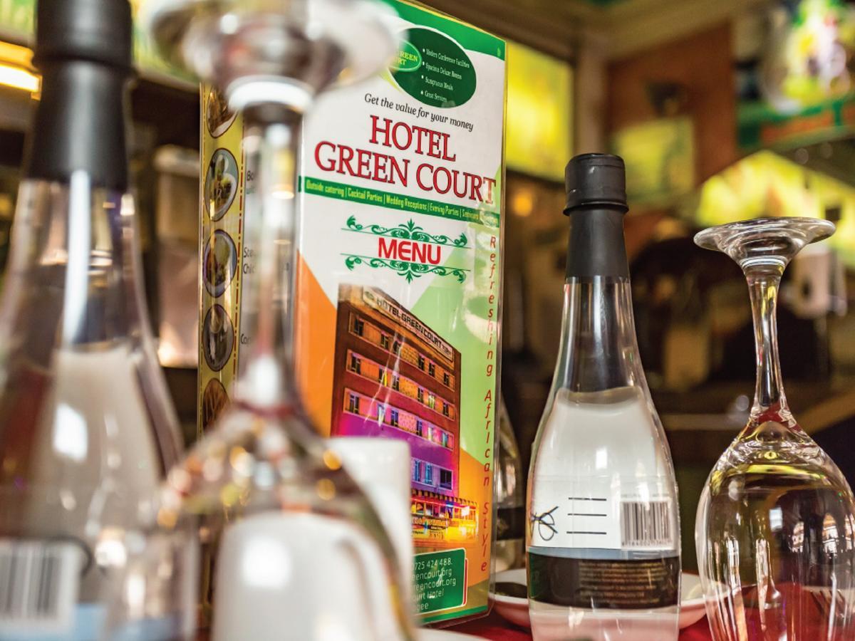 Hotel Green Court Найроби Екстериор снимка